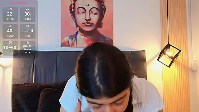 Snapshot of Cassie_bloom chatting on 22, 11, 2025 Cassie bloom online show from 22, 11, 2025