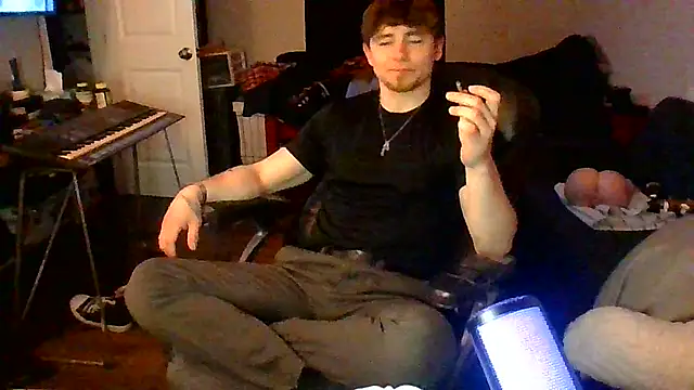 JCstrings online show from 8, 3, 2025