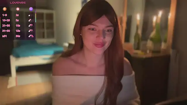 Snapshot of CherryRed_Girl chatting on 28, 10, 2025 CherryRed Girl online show from 28, 10, 2025