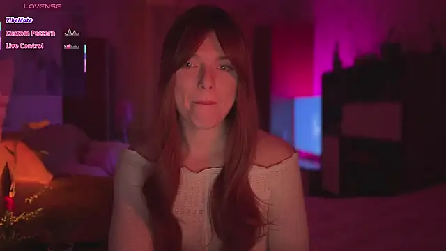 CherryRed Girl online show from 9, 4, 2026