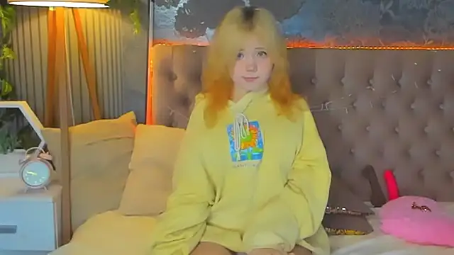 EmilyAngells online show from 9, 2, 2026