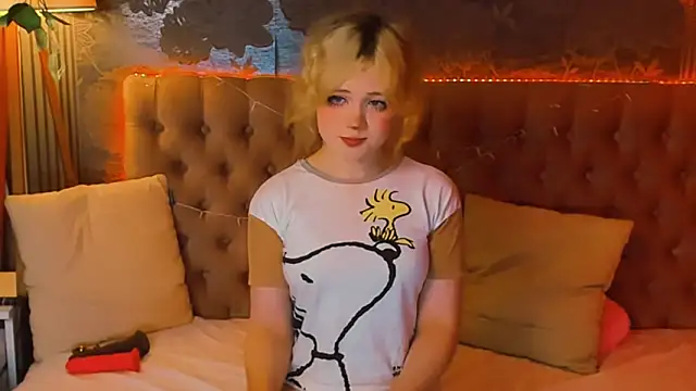 Snapshot of EmilyAngells chatting on 14, 5, 2026 EmilyAngells online show from 14, 5, 2026