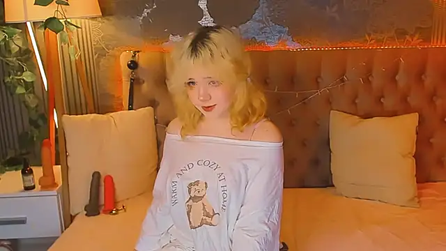 Snapshot of EmilyAngells chatting on 20, 5, 2026 EmilyAngells online show from 20, 5, 2026