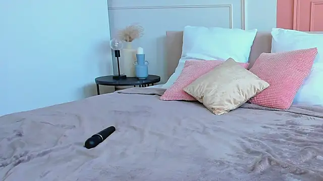  BunnyDollStella  online show from 10, 3, 2025