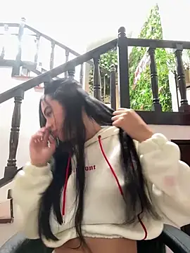 Antonella Smiith  online show from 17, 2, 2026