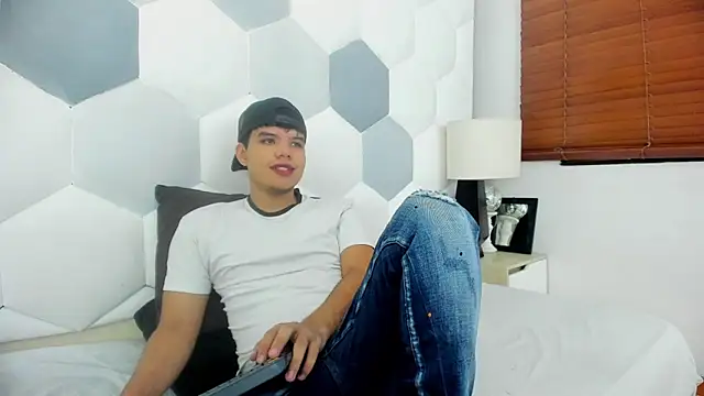 Axel Forte online show from 7, 3, 2026