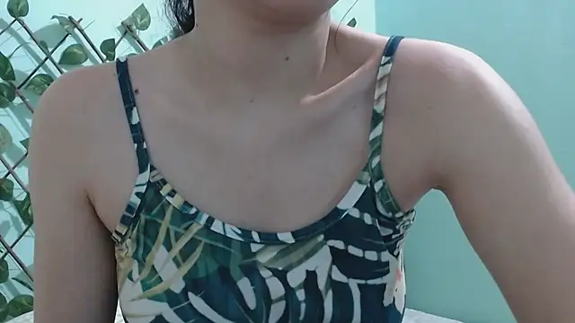 Snapshot of zukim2830 chatting on 21, 11, 2025 zukim2830 online show from 21, 11, 2025