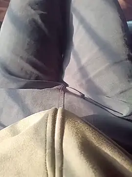 Snapshot of Delhi_BoyBigcock chatting on 16, 12, 2025 Delhi BoyBigcock online show from 16, 12, 2025