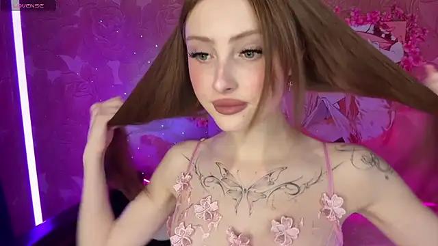 Snapshot of Adele_kawaii chatting on 28, 10, 2025 Adele kawaii online show from 28, 10, 2025