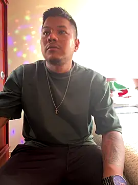 Saipuer31 online show from 17, 12, 2025