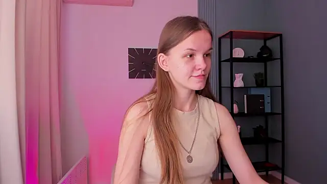 Amber Rogers online show from 2, 3, 2025