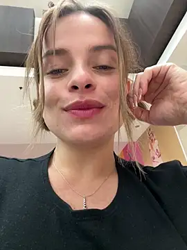 Snapshot of gynna_kimera chatting on 6, 3, 2025 gynna kimera online show from 6, 3, 2025