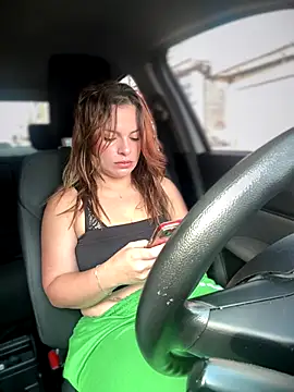 Snapshot of gynna_kimera chatting on 16, 9, 2025 gynna kimera online show from 16, 9, 2025