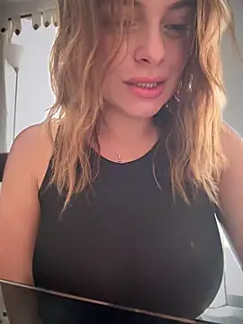 Snapshot of gynna_kimera chatting on 16, 10, 2025 gynna kimera online show from 16, 10, 2025