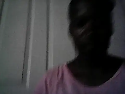 Snapshot of LoveDropss chatting on 22, 2, 2025 LoveDropss online show from 22, 2, 2025