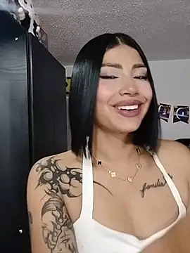 Snapshot of Kylie_brazt chatting on 7, 7, 2026 Kylie brazt online show from 7, 7, 2026