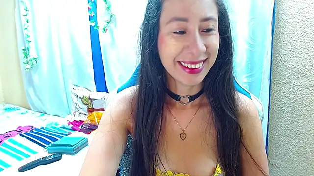 Gia leinn online show from 7, 10, 2025