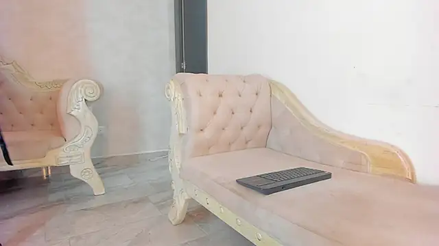 Snapshot of irinnah_lottus chatting on 13, 3, 2025 irinnah lottus online show from 13, 3, 2025
