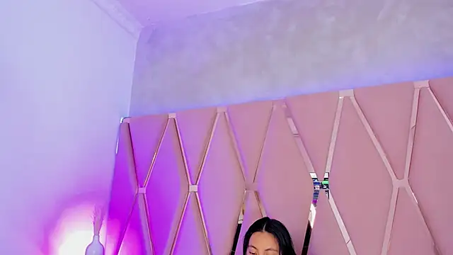 Emily Black1 online show from 19, 10, 2025