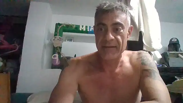 Snapshot of Shun4627 chatting on 9, 7, 2026 Shun4627 online show from 9, 7, 2026