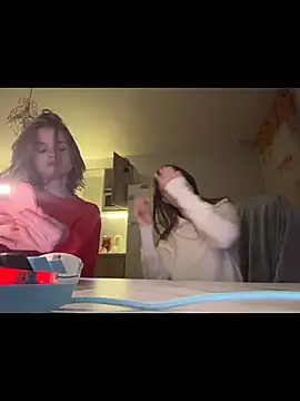 kisssssssss online show from 1, 3, 2026