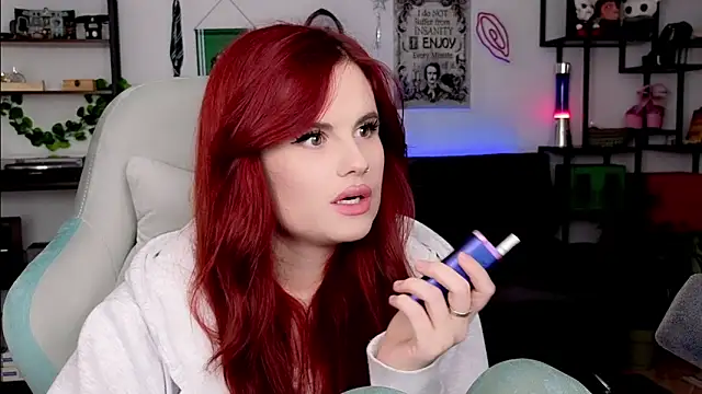 Della Ideal online show from 23, 3, 2026