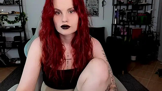 Della Ideal online show from 15, 7, 2026