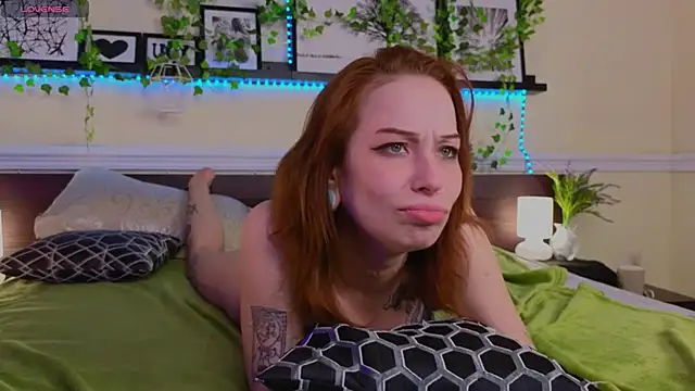 AliceTempt online show from 10, 3, 2025