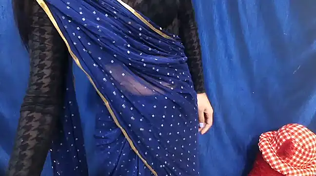 Snapshot of Reena600 chatting on 5, 3, 2025 Reena600 online show from 5, 3, 2025