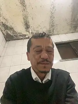 rogerdik76 online show from 4, 3, 2026