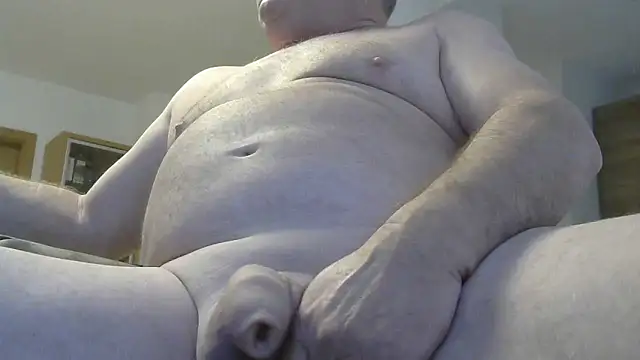 Snapshot of jerkoutdoor70 chatting on 16, 11, 2025 jerkoutdoor70 online show from 16, 11, 2025