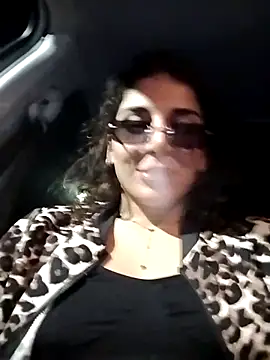 Snapshot of Loladanger20 chatting on 29, 10, 2025 Loladanger20 online show from 29, 10, 2025