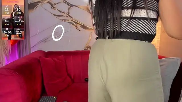 Bella williamss  online show from 5, 11, 2025