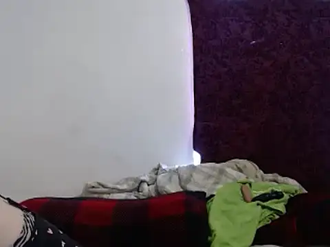 Hotmodel1984 online show from 13, 2, 2025