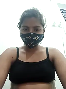 heena-3678 online show from 5, 3, 2025