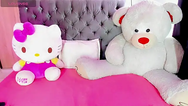 Julie Lovelyx1 online show from 20, 3, 2025