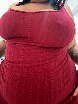 Snapshot of thataa_paixao chatting on 13, 11, 2025 thataa paixao online show from 13, 11, 2025