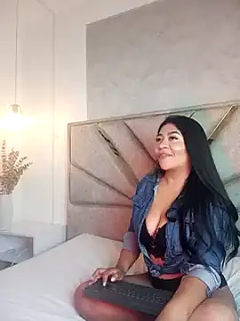 Sofiacortes1 online show from 4, 3, 2025