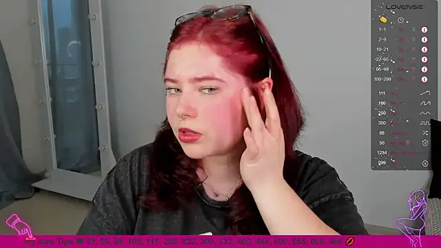 Lily lu one online show from 17, 3, 2025