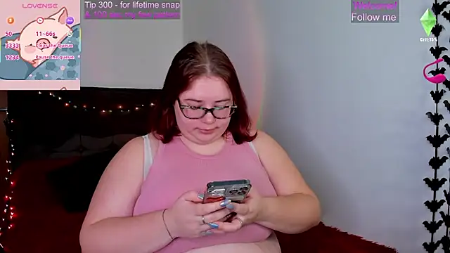 Lily lu one online show from 7, 10, 2025