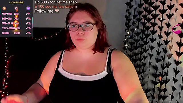 Lily lu one online show from 12, 10, 2025