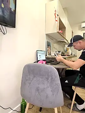  KissMyAss  online show from 3, 3, 2026