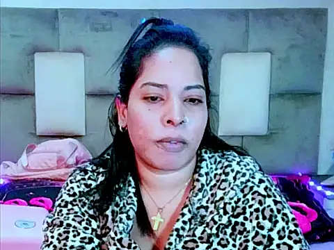 Snapshot of indiantopaz694u chatting on 25, 6, 2026 indiantopaz694u online show from 25, 6, 2026