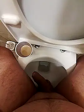 Snapshot of Alexander18edd chatting on 13, 10, 2025 Alexander18edd online show from 13, 10, 2025