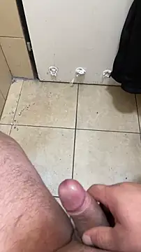 Snapshot of Alexander18edd chatting on 15, 12, 2025 Alexander18edd online show from 15, 12, 2025