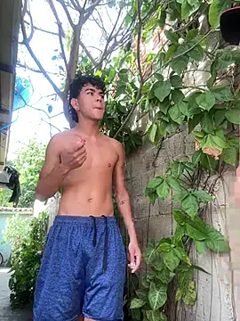 twinks 28 online show from 30, 5, 2026