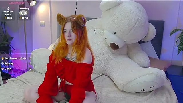 Eva Starlight online show from 9, 3, 2025