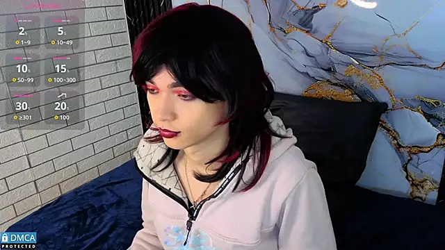 MaeveKuro online show from 5, 12, 2025