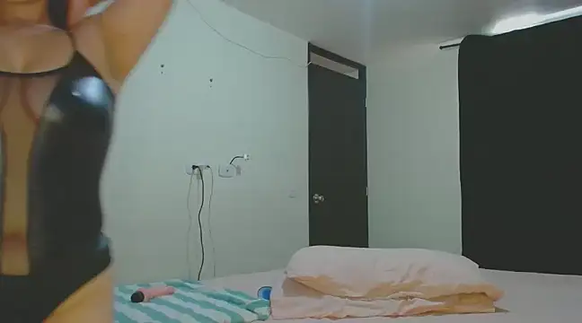 roxanasexy2025 online show from 16, 3, 2025