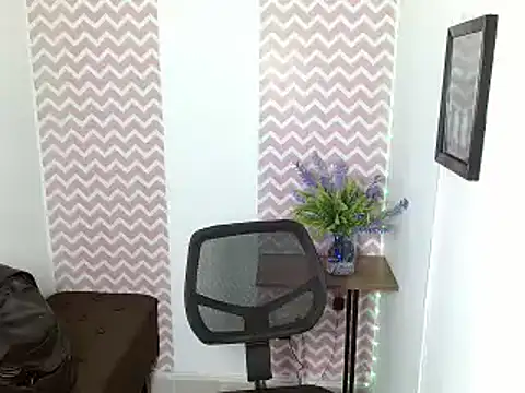 Snapshot of dayanacarson chatting on 19, 6, 2026 dayanacarson online show from 19, 6, 2026